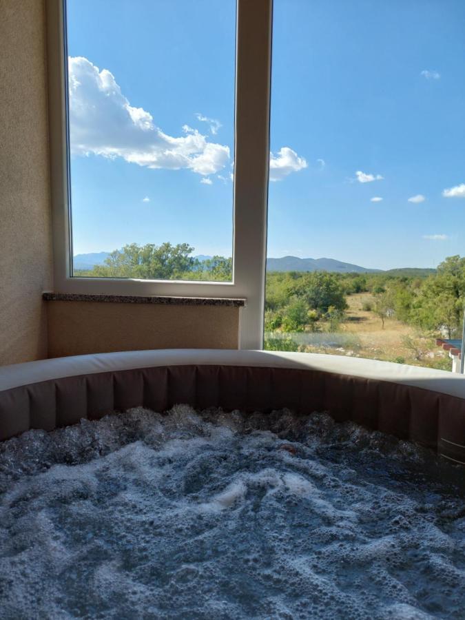 Villa Ivy With Perfect Privacy, Pool, Sauna And Jacuzzi Opanci Dış mekan fotoğraf