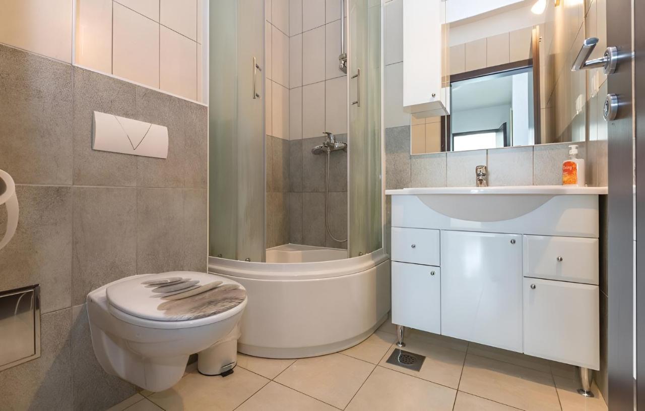 Villa Ivy With Perfect Privacy, Pool, Sauna And Jacuzzi Opanci Dış mekan fotoğraf