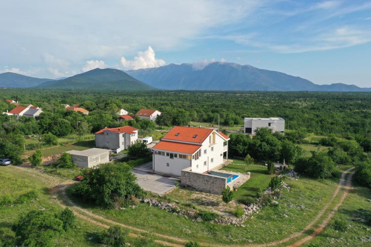 Villa Ivy With Perfect Privacy, Pool, Sauna And Jacuzzi Opanci Dış mekan fotoğraf